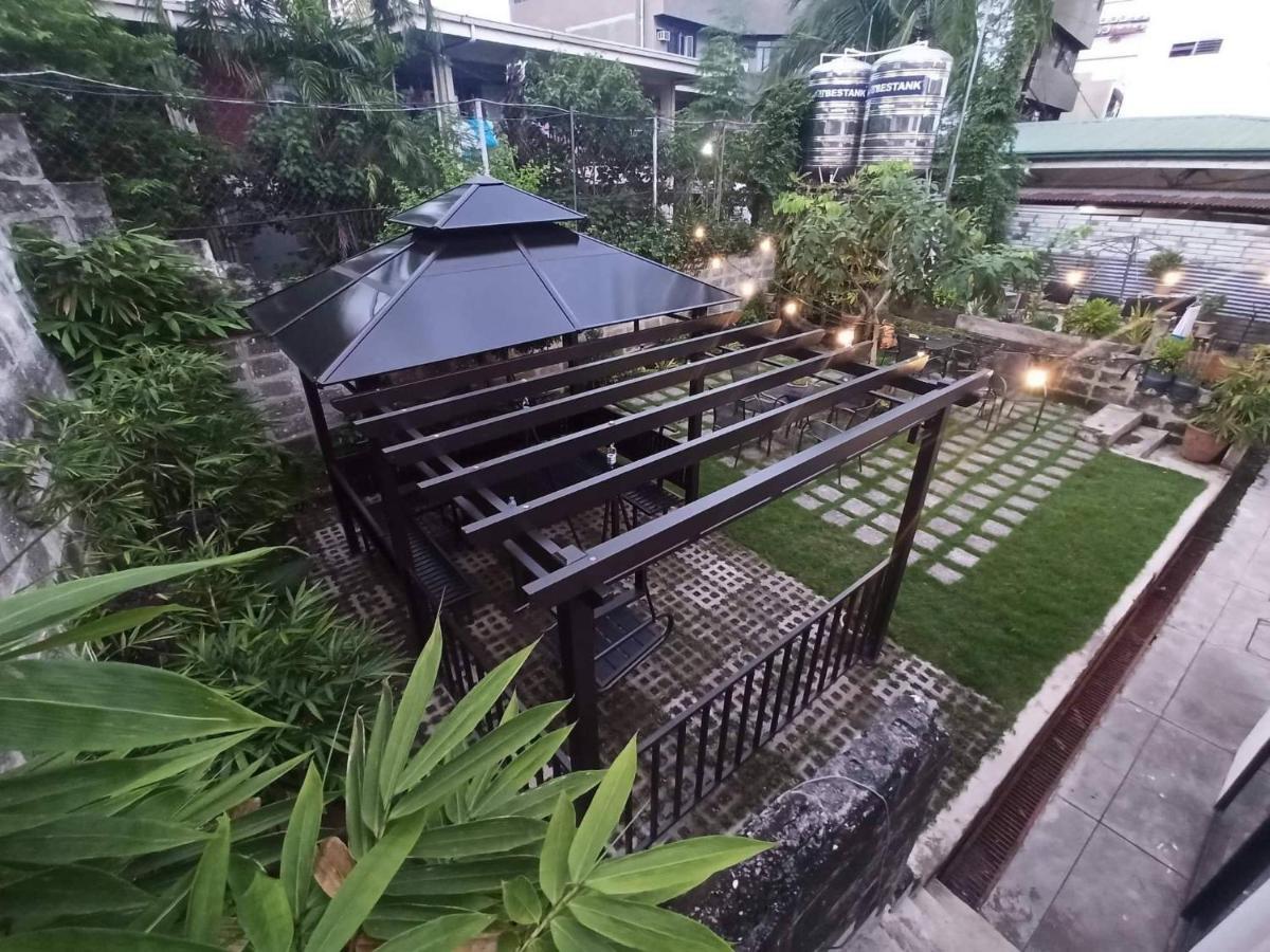 The Hub District Garden Suites Pasay Exterior foto